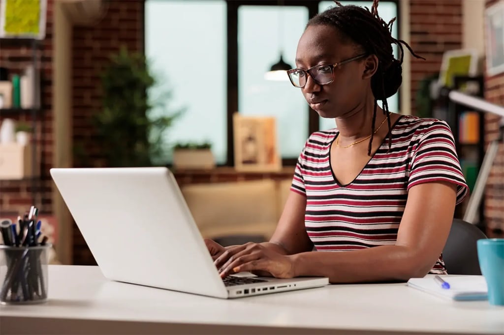 Blog-An-ad-astra-cart-captioner-creates-live-captions